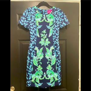 Lovely Lilly Pulitzer dress excellent condition size 4